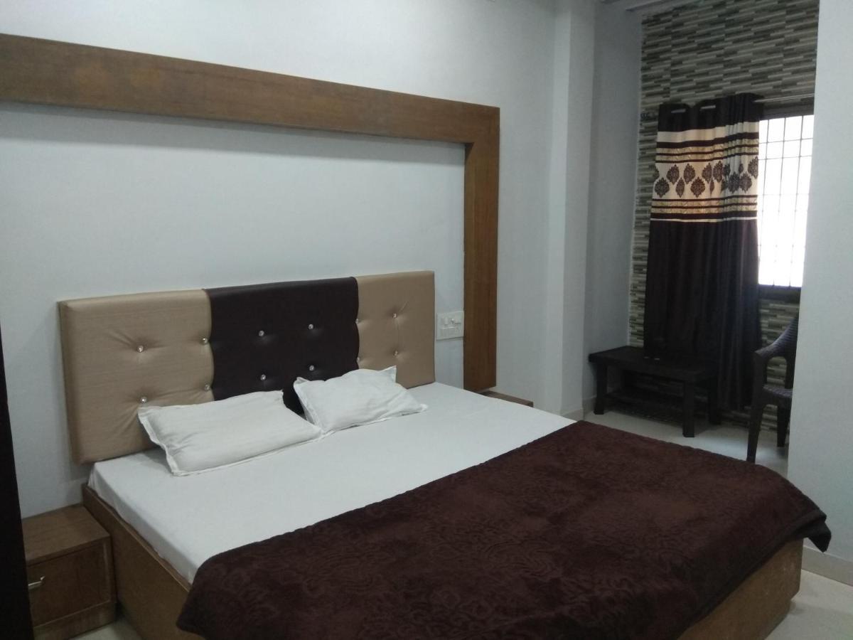 Sudha Palace Hotel Jagdalpur Exterior photo